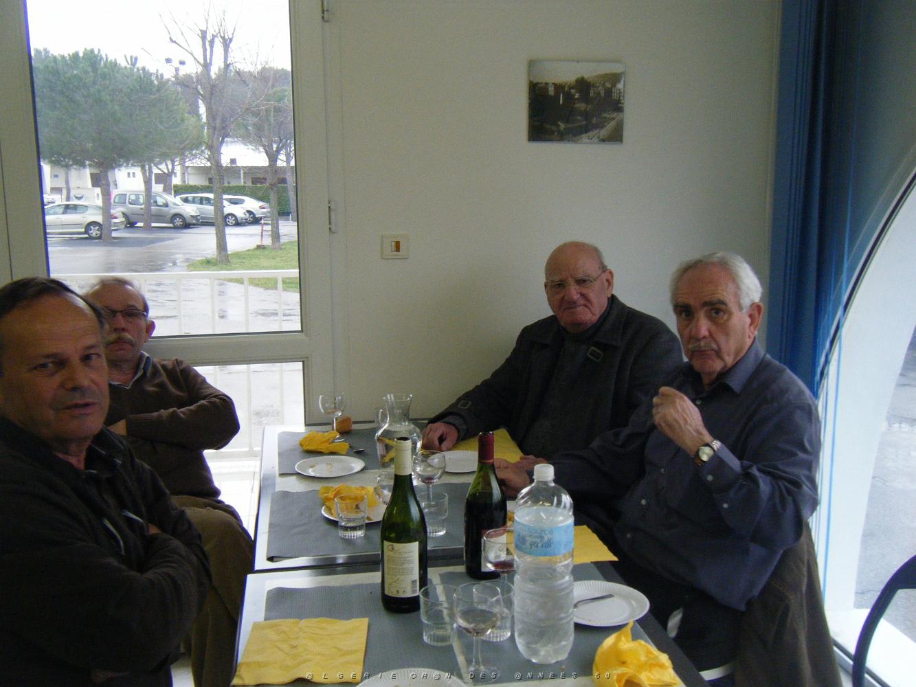 NIMES 2012 03 MESSE EN LA MEMOIRE DE LA FUSILLADE RUE D ISLY A ALGER 26 MARS 1962   (41).jpg